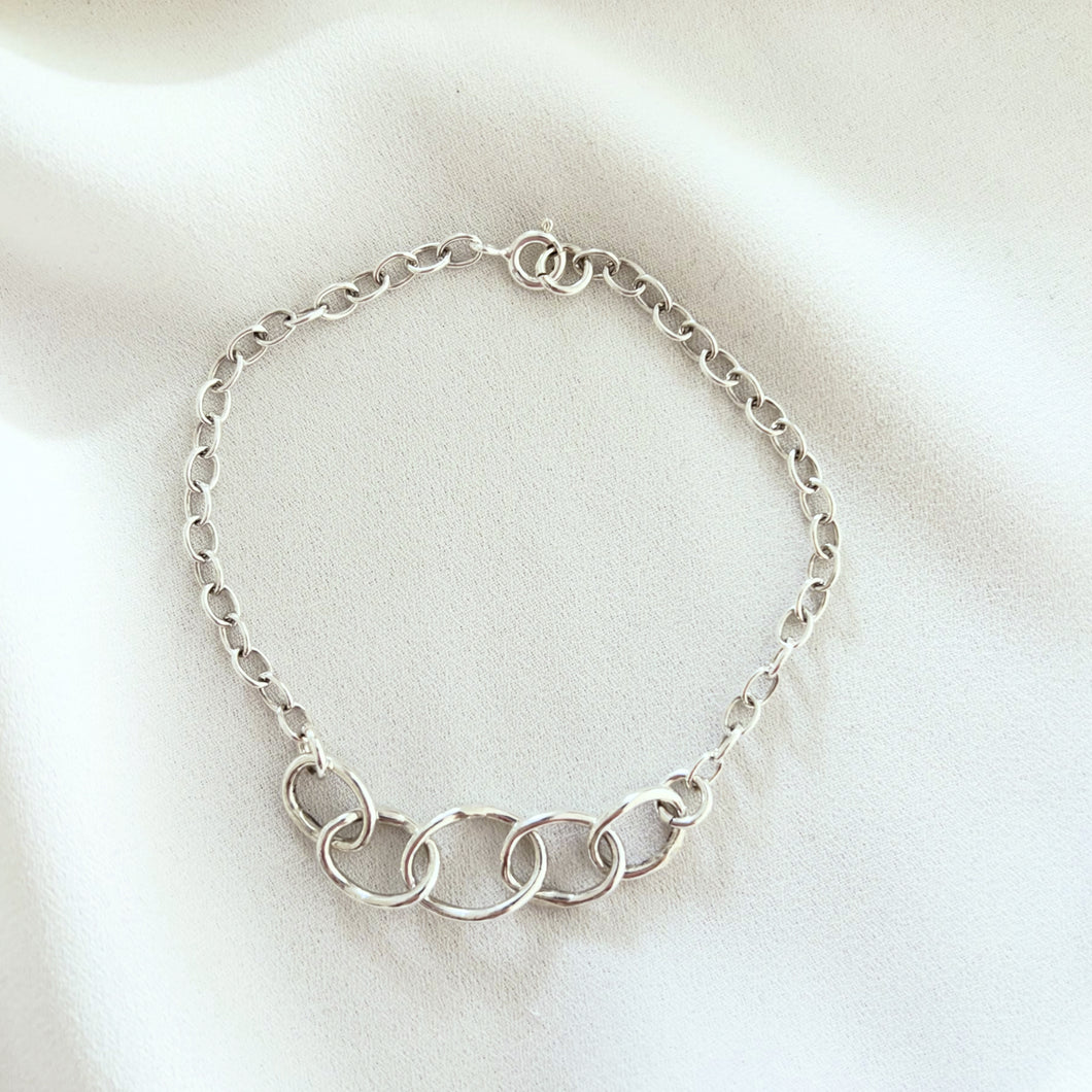 Jessie bracelet